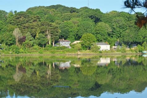 Newham, Truro 3 bed detached house for sale