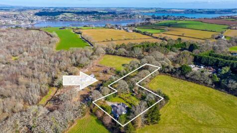 Mylor 3 bed detached bungalow for sale