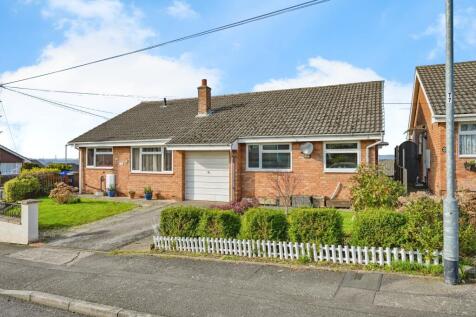 2 bedroom bungalow for sale