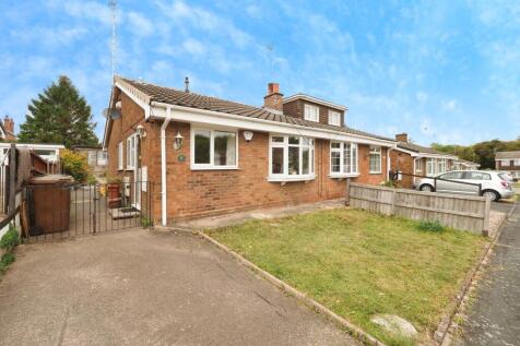 2 bedroom semi-detached house for sale