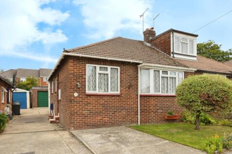 2 bedroom bungalow for sale