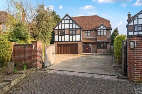 5 bedroom detached house for sale