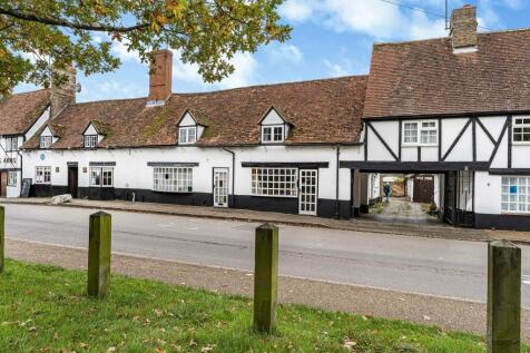 Sundon Road, Harlington 6 bed cottage for sale