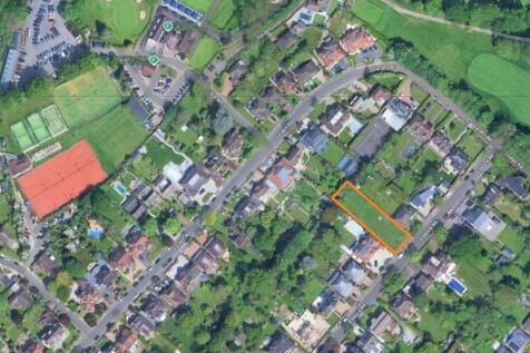 6 bedroom detached house for sale