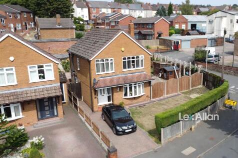 Orchard Grove, Dudley 3 bed detached house for sale