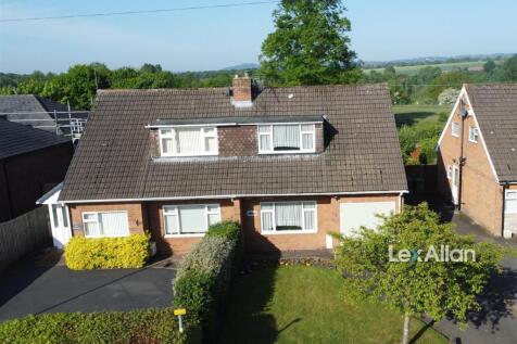 2 bedroom semi-detached house for sale