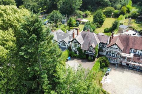 Norton Road, Iverley, Stourbridge 5 bed detached house for sale