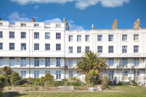 St. Augustines Road, Ramsgate, CT11 3 bed flat for sale