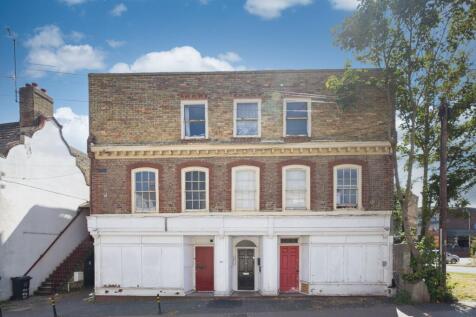 High Street, Ramsgate, Kent, CT11 1 bed flat for sale