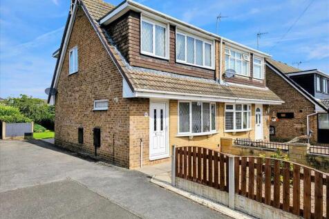2 bedroom semi-detached house for sale