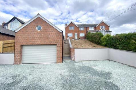 Higher Road, Harmer Hill, Shrewsbury 4 bed semi