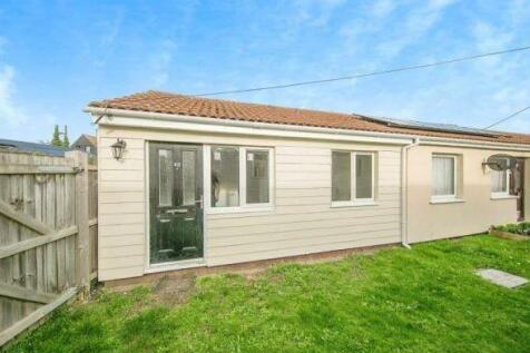1 bedroom bungalow for sale