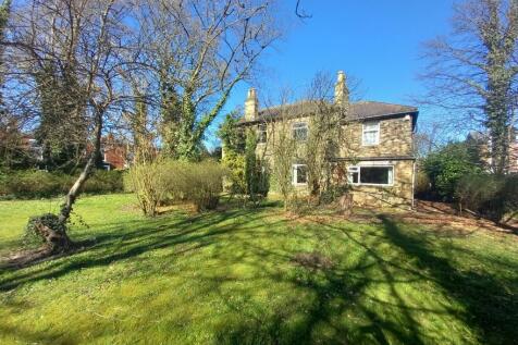 Hawthorn House, Osborne Road... 4 bed detached house for sale