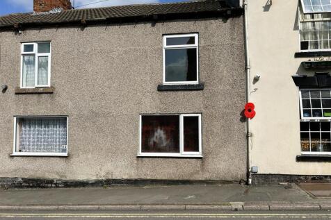 2 bedroom semi-detached house for sale