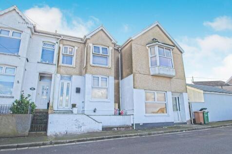 6 bedroom semi-detached house for sale