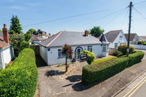 3 bedroom detached bungalow for sale