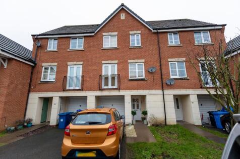 Basin Lane, Glascote, Tamworth, B77 3 bed terraced house for sale