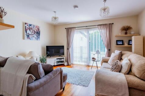 526 Fishponds Road, Bristol BS16 1 bed flat for sale