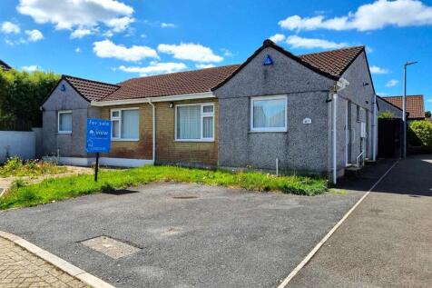 2 bedroom semi-detached bungalow for sale