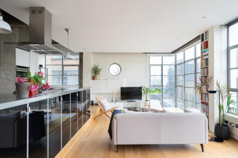 135 Shepherdess Walk, London N1 2 bed apartment for sale