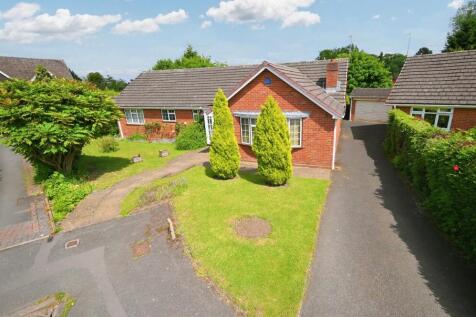 Bowood Drive, Wolverhampton WV6 3 bed detached bungalow for sale