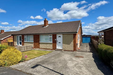 2 bedroom semi-detached bungalow for sale