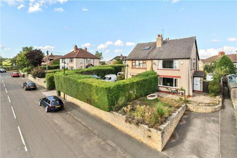 Lyndon Crescent, Bramham, Wetherby... 3 bed semi