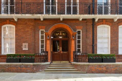 7 bedroom flat for sale
