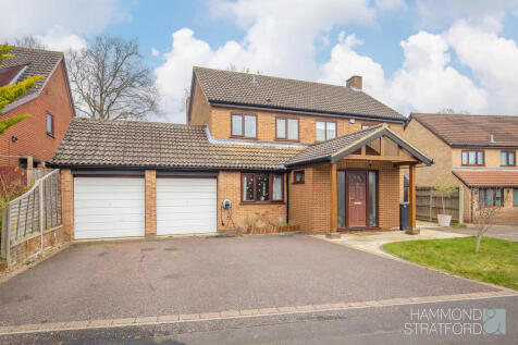 Woodgate, Cringleford 4 bed detached house for sale
