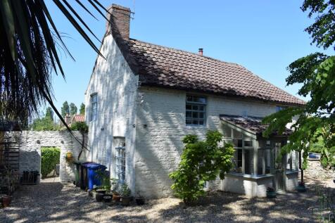 High Street, Snitterby, Gainsborough... 4 bed cottage for sale