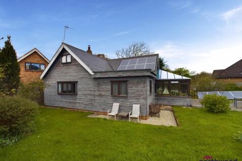 Lower Waites Lane, Fairlight... 3 bed detached house for sale