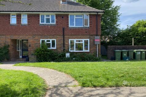34 Falmouth Place, Five Oak Green... 1 bed ground floor flat for sale