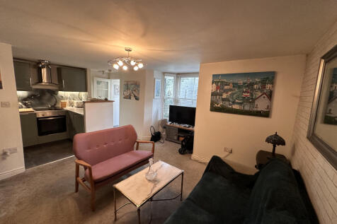 1 bedroom flat for sale