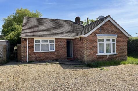 67 Mill Road, Hethersett, Norwich... 2 bed detached bungalow for sale