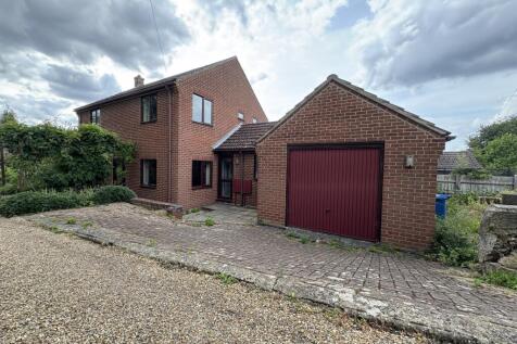 8A Poplar Avenue, Norwich, Norfolk... 3 bed detached house for sale