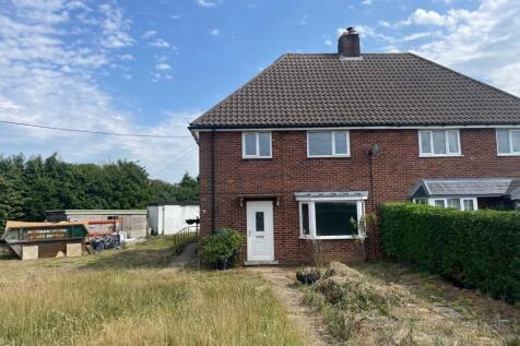 9 Rectory Road, Rockland All Saints... 3 bed semi