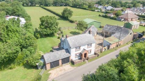 3 bedroom smallholding for sale
