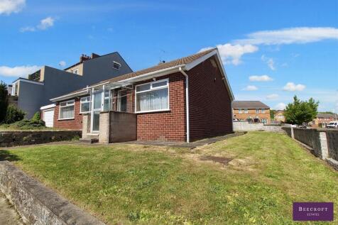 Cemetery Road, Hemingfield, Barnsley 2 bed detached bungalow for sale