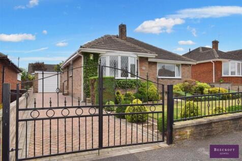 Ryton Avenue, Wombwell, Barnsley 2 bed detached bungalow for sale