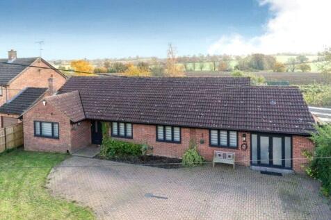 Chapel End Way, Stambourne, Halstead... 4 bed bungalow for sale