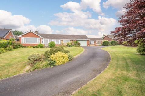 Aston Munslow, Craven Arms 4 bed detached bungalow for sale