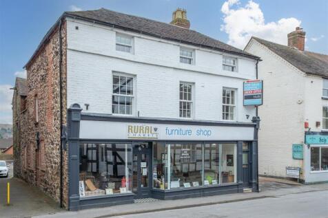 High Street, Church Stretton 2 bed flat for sale