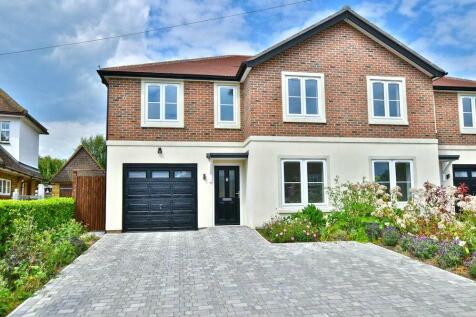 Eleanor Road, Gerrards Cross SL9 3 bed semi