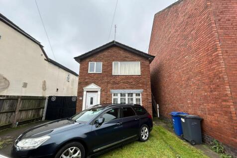 2 bedroom maisonette for sale