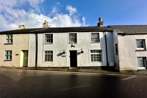 4 bedroom cottage for sale