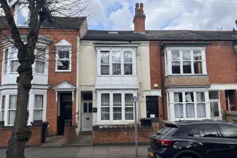 5 bedroom house of multiple occupation for sale