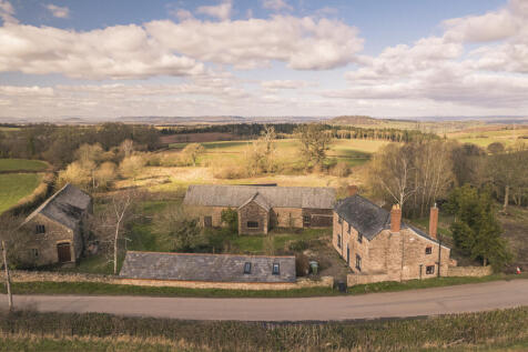 6 bedroom farm house for sale