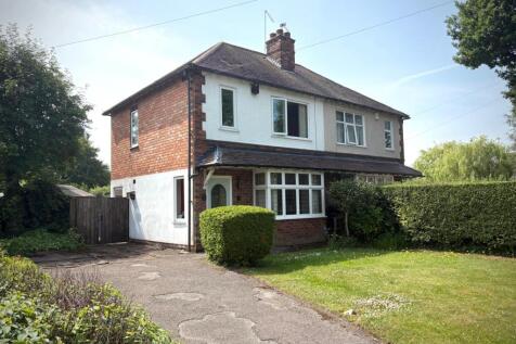 3 bedroom semi-detached house for sale