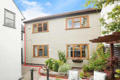 2 bedroom cottage for sale