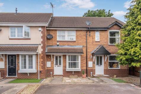 2 bedroom terraced house for sale